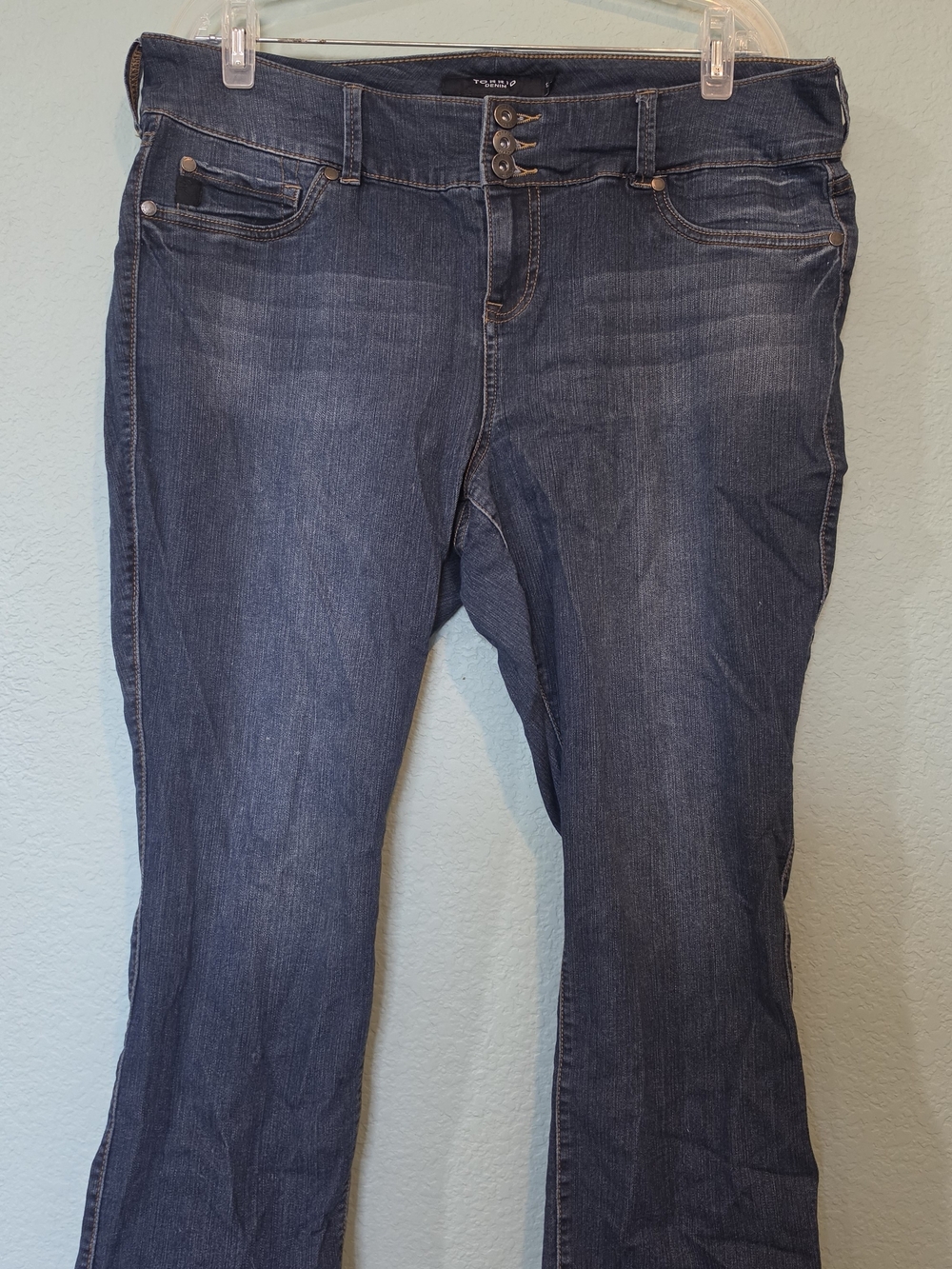 Torrid Stretch Denim Size 18 High-Rise 3-Button Fly Cropped Dark Wash Jeans
